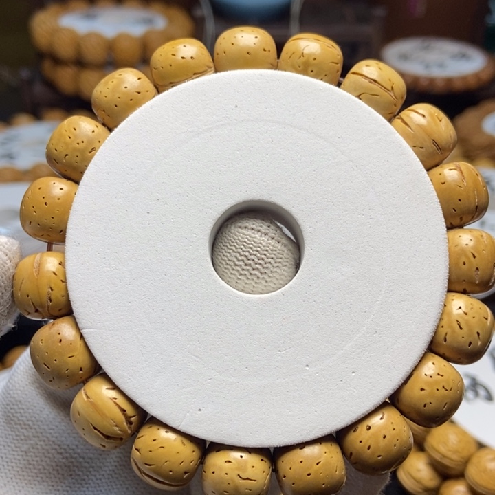 桃核手串拾*奶油皮光珠