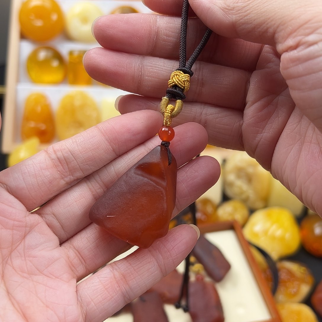 蜜蜡颈饰未镶嵌蜜蜡