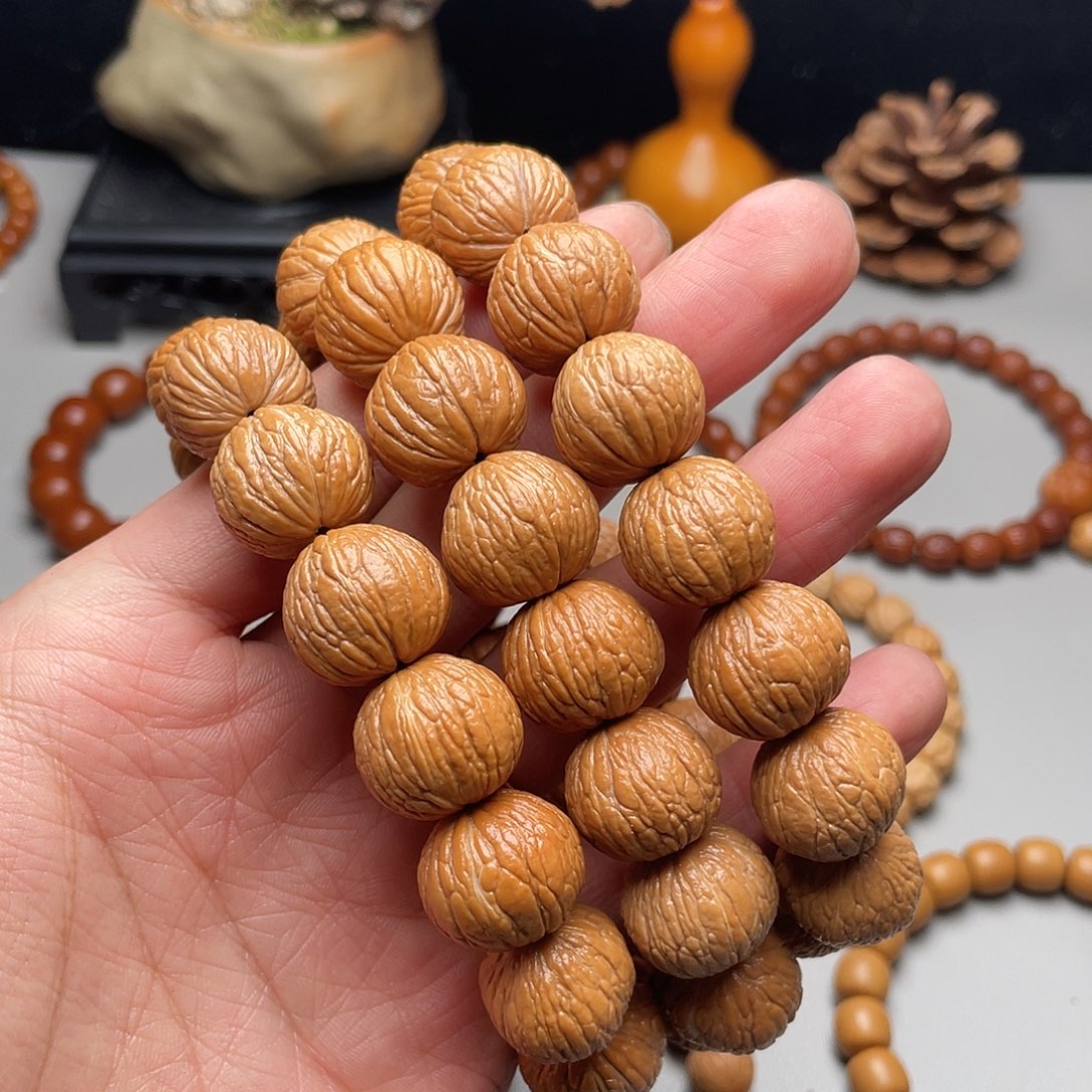 猴头核桃手串凤羽 福利