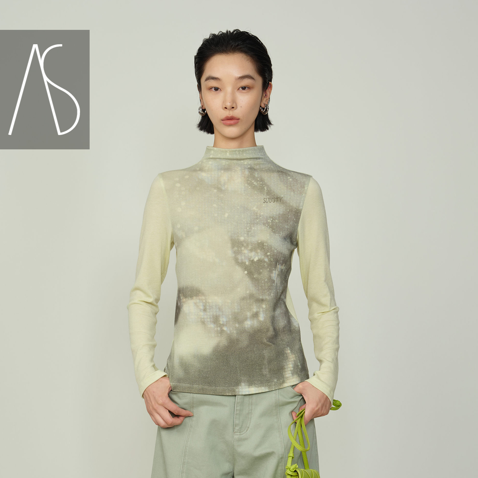 AS长袖T恤女25冬季新款高领高弹连领印花适配出行场景针织打底衫