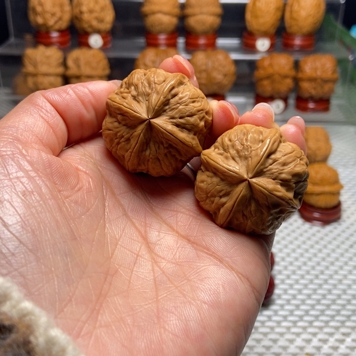 阿***3文玩核桃把件7聚宝四棱