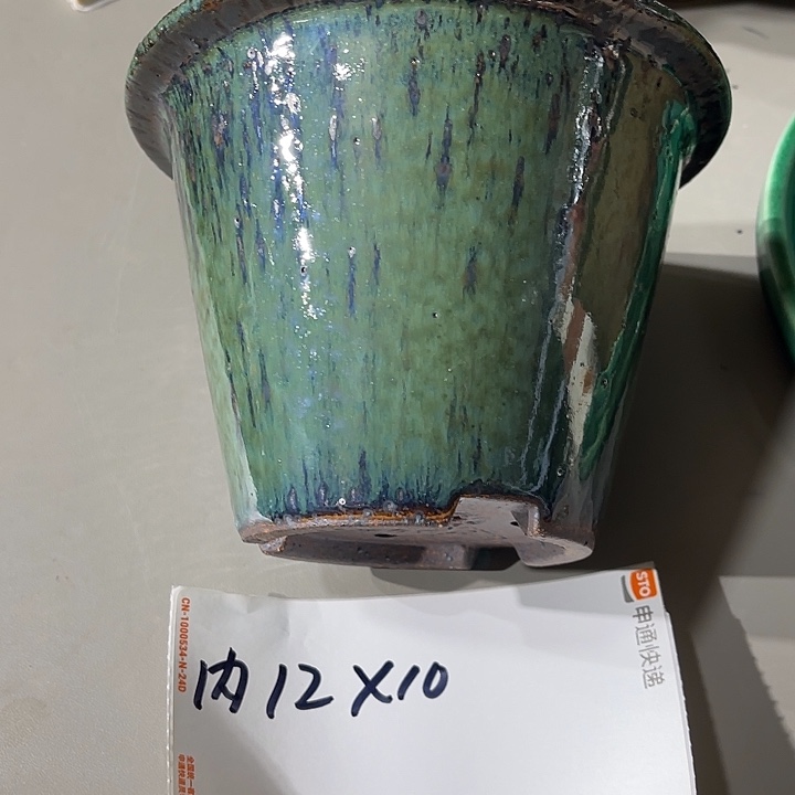 魏***璞紫砂花盆紫砂花盆