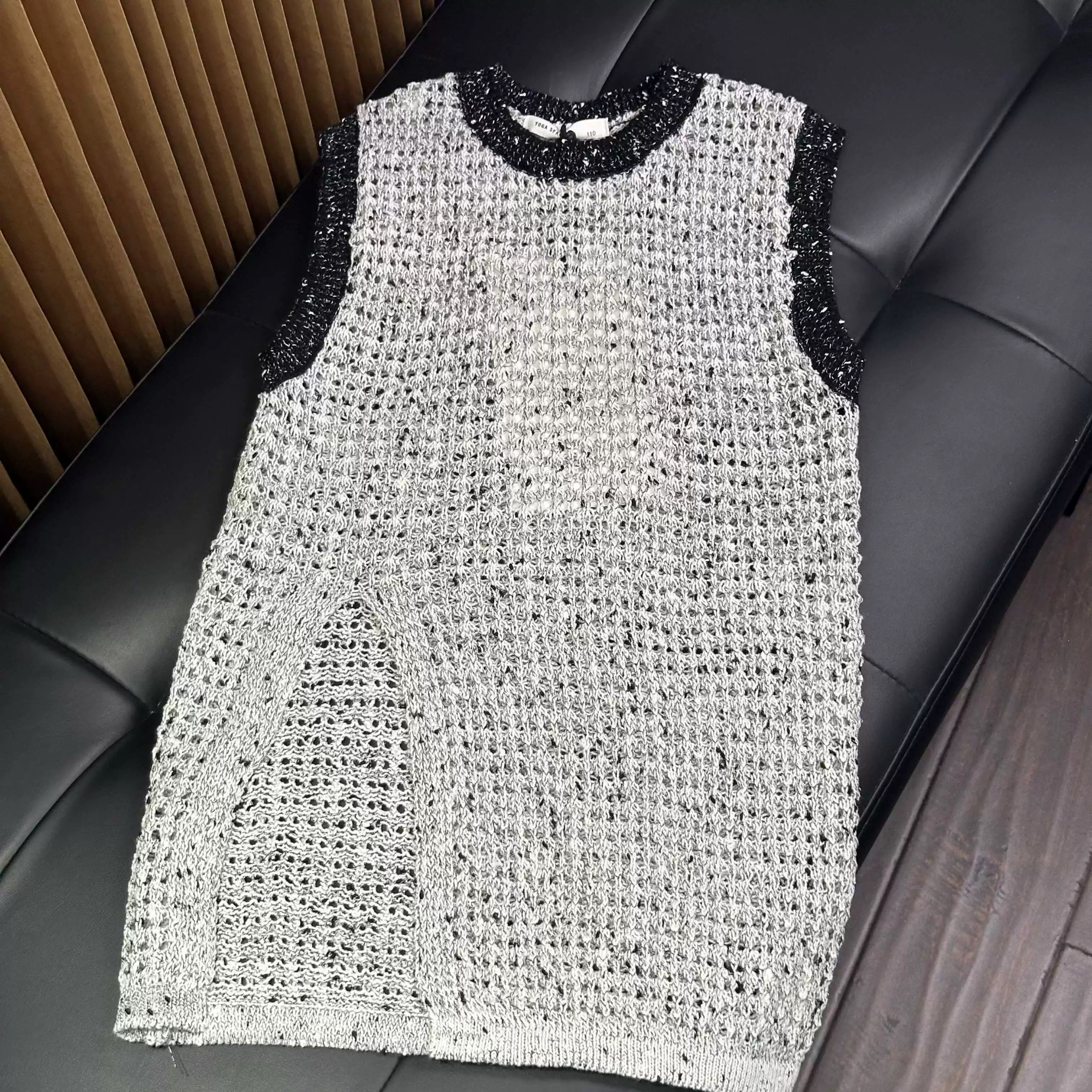 实体精品童装店 现货秒发 女童小众圆领柔软棉线开叉针织连身裙