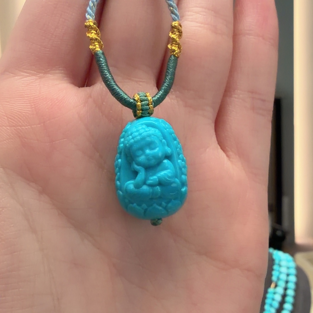 绿松石未镶嵌颈饰