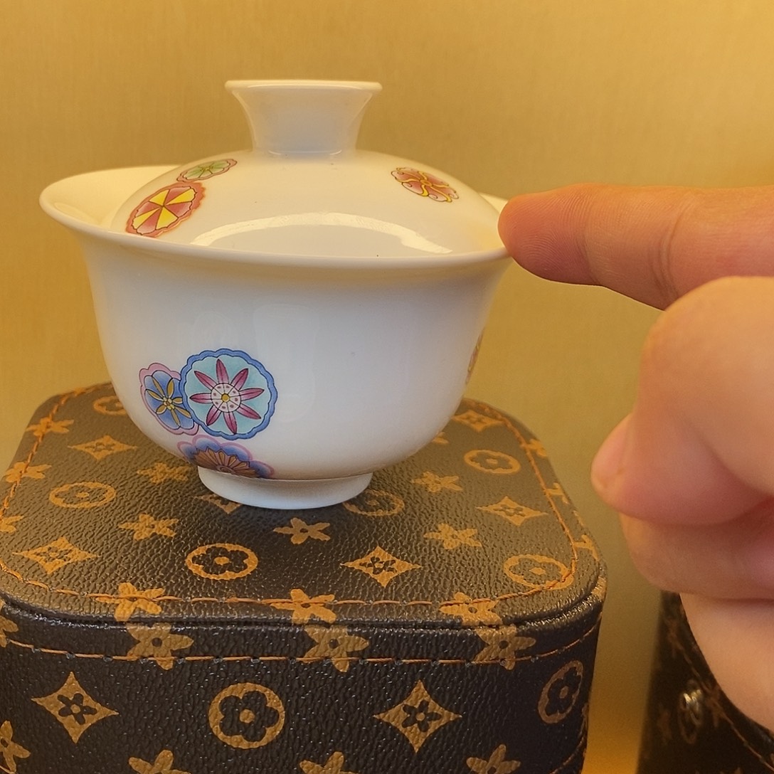 盖碗里的水煮开后