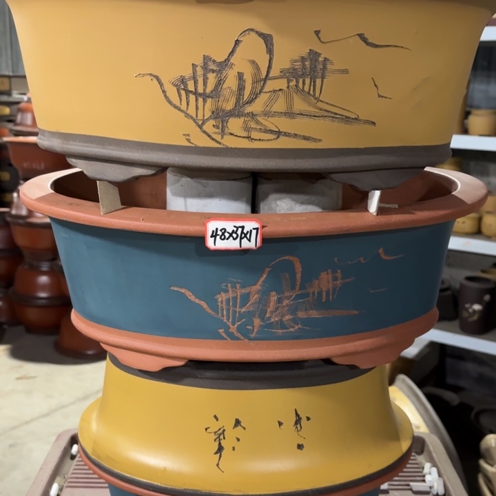 紫砂花盆168-4。      