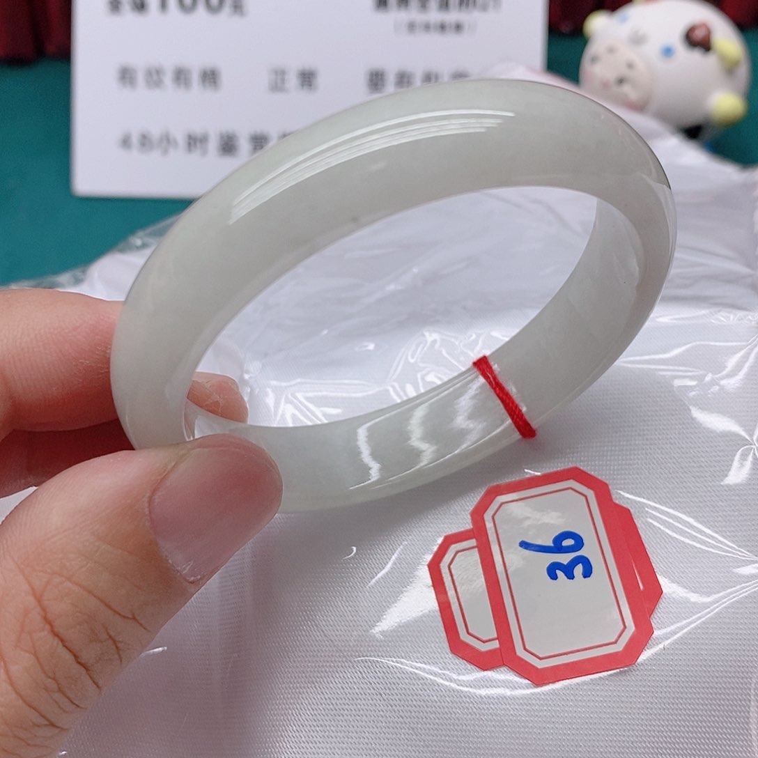 翡翠手镯未镶嵌用****意366666666