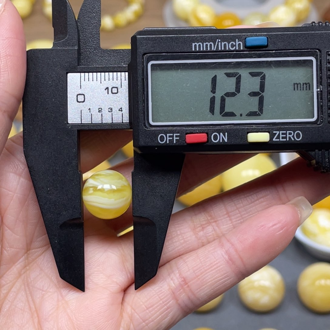 蜜蜡裸石未镶嵌风*