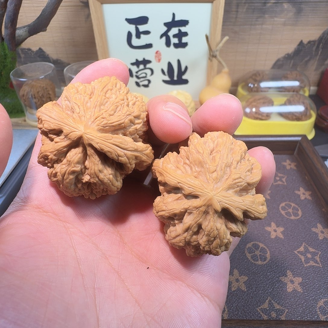 桃核把件平谷大粗筋