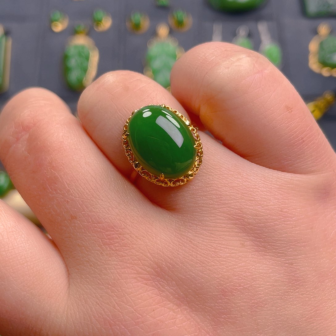 和田玉（碧玉）戒指18K金镶嵌2580
