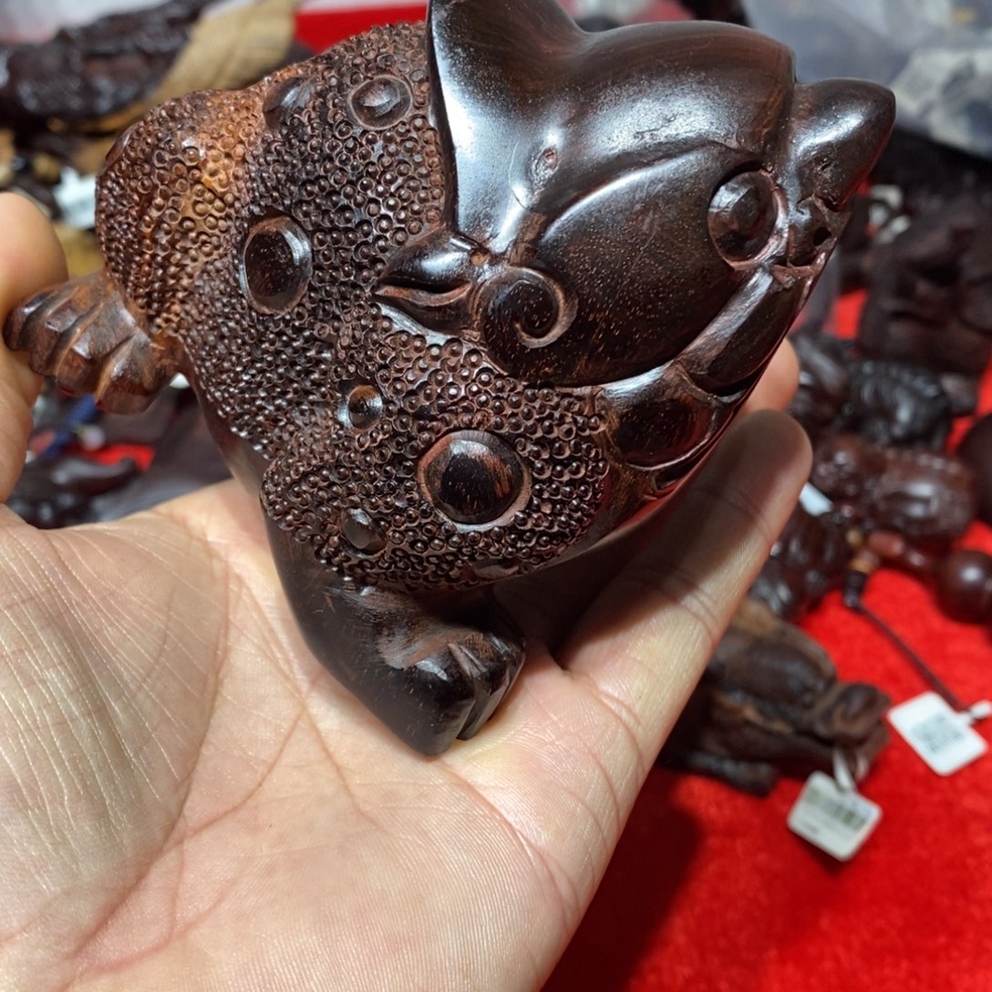 老***蔡安达曼紫檀紫檀金蟾