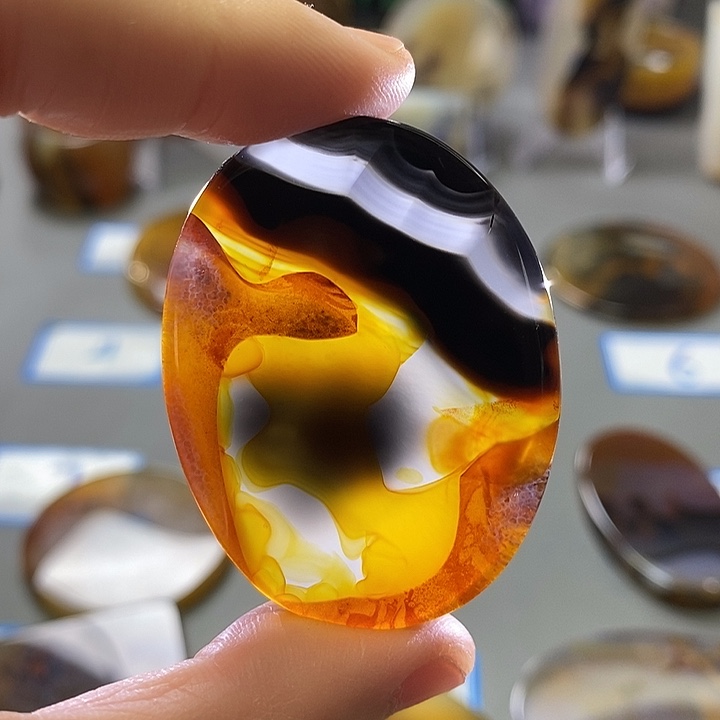 玛瑙/玉髓未镶嵌珠宝半成品26