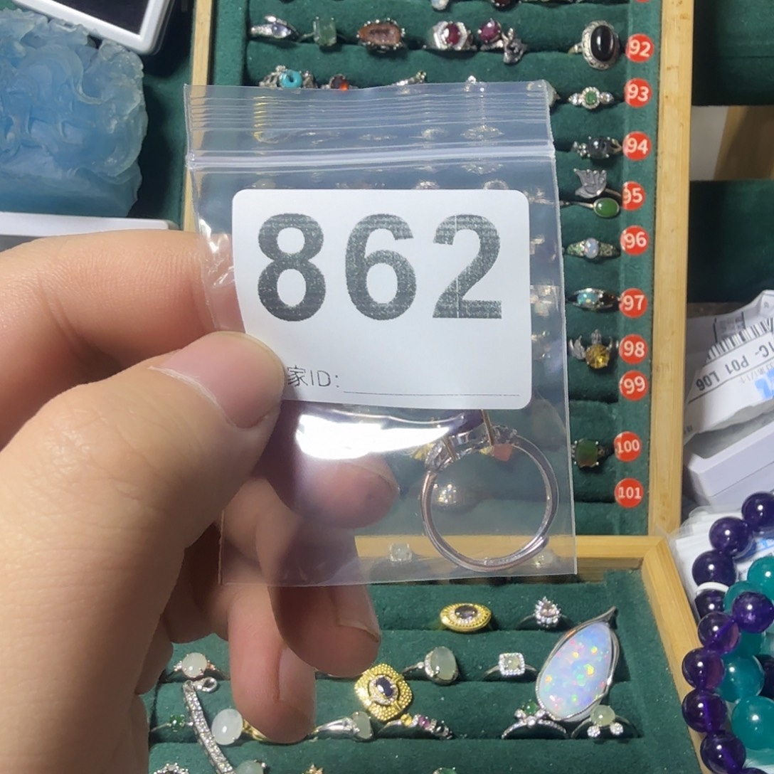 爆****银S925镶嵌紫晶戒指