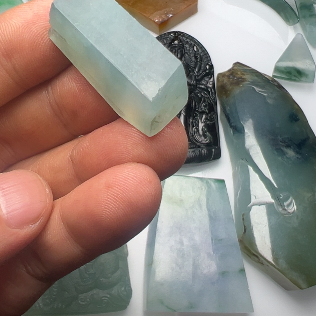 定制翡翠未镶嵌不包工