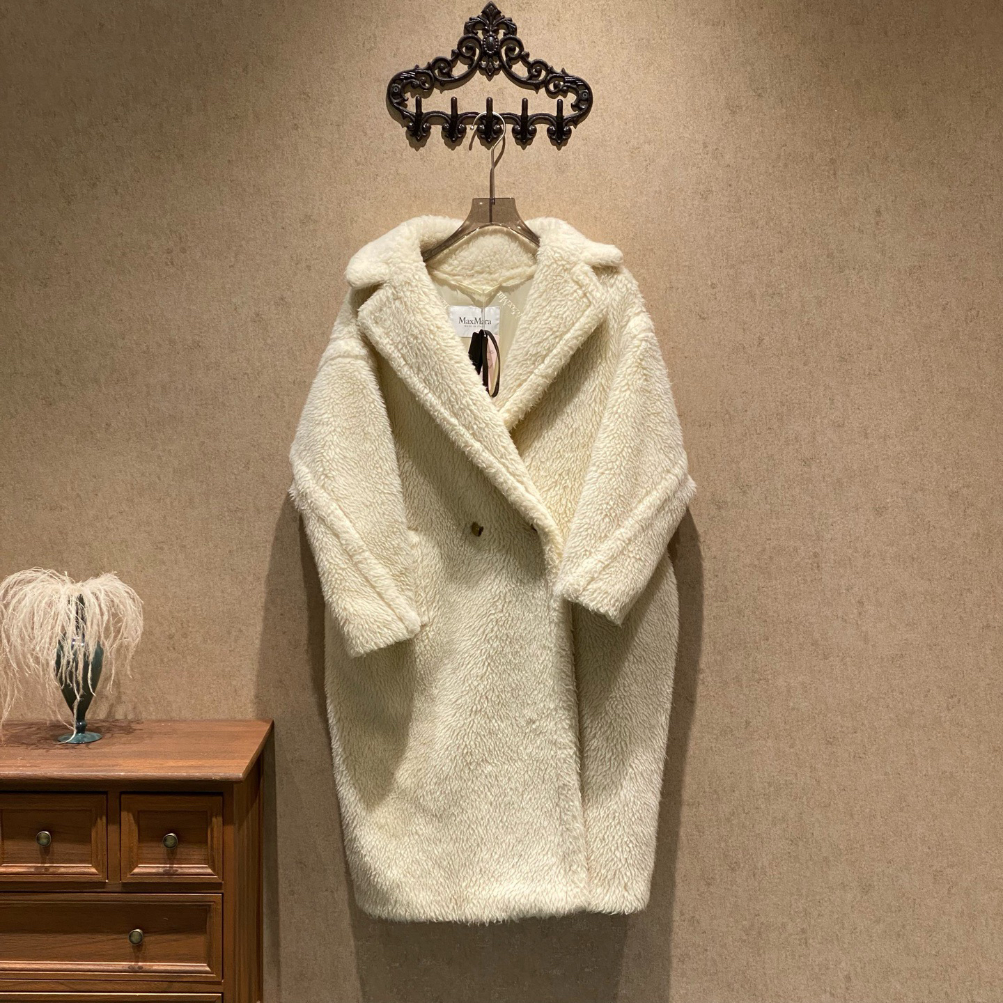 99新 MaxMara MaxMara爆款白色长款泰迪大衣/s码/41661
