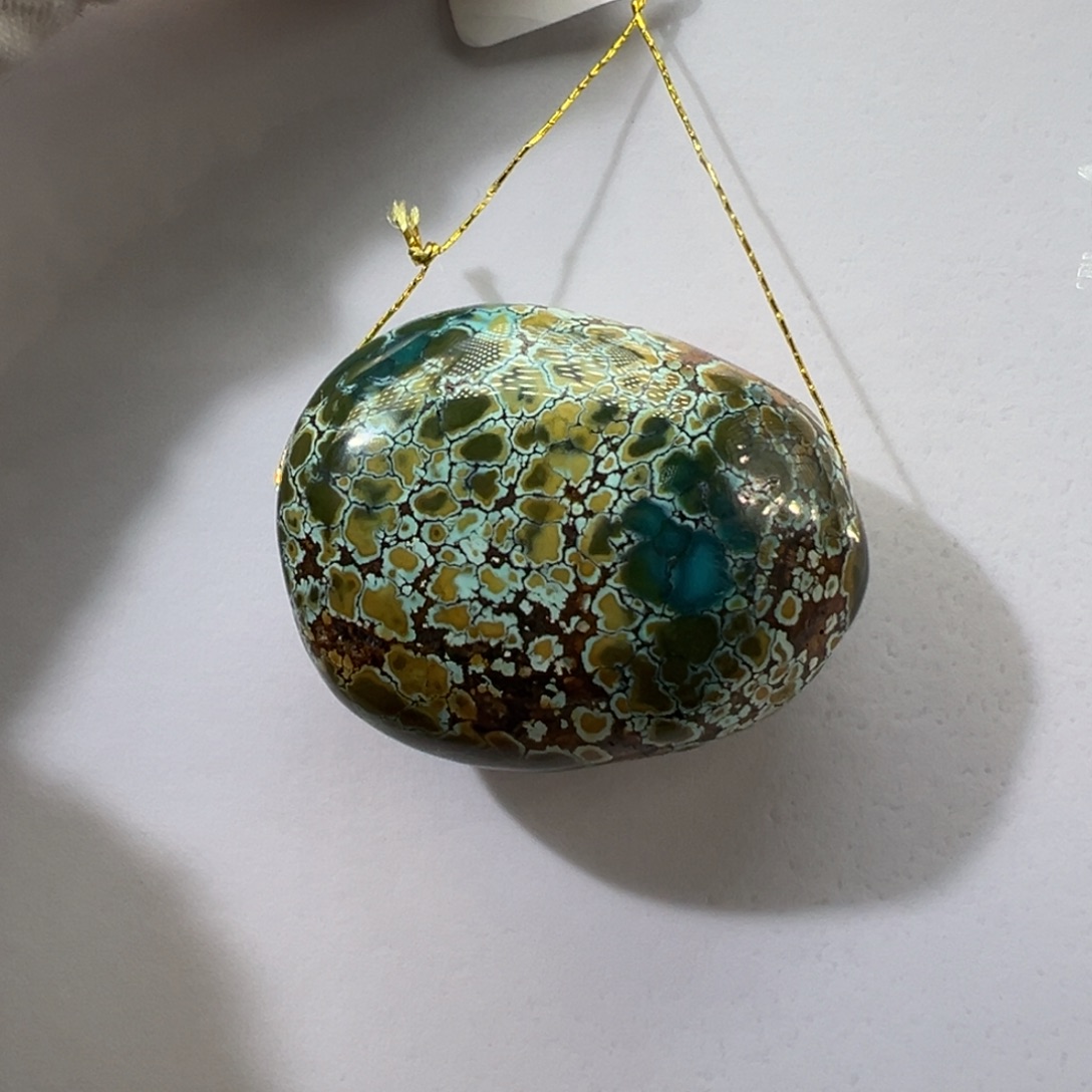 绿松石未镶嵌挂件