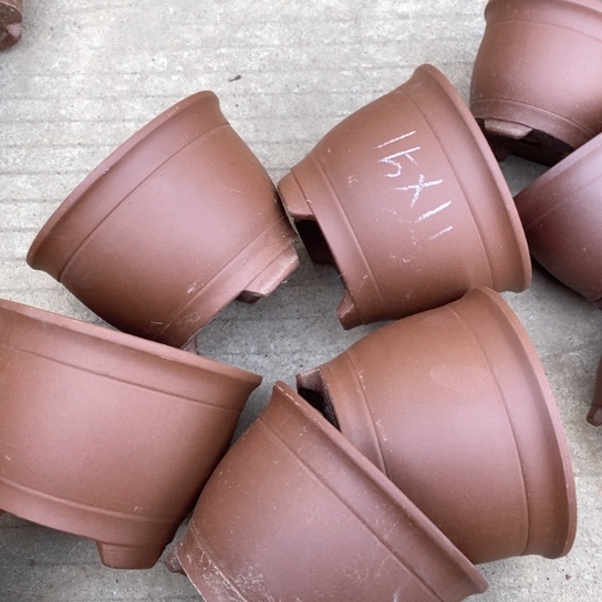 紫砂花盆100-10。      15-11