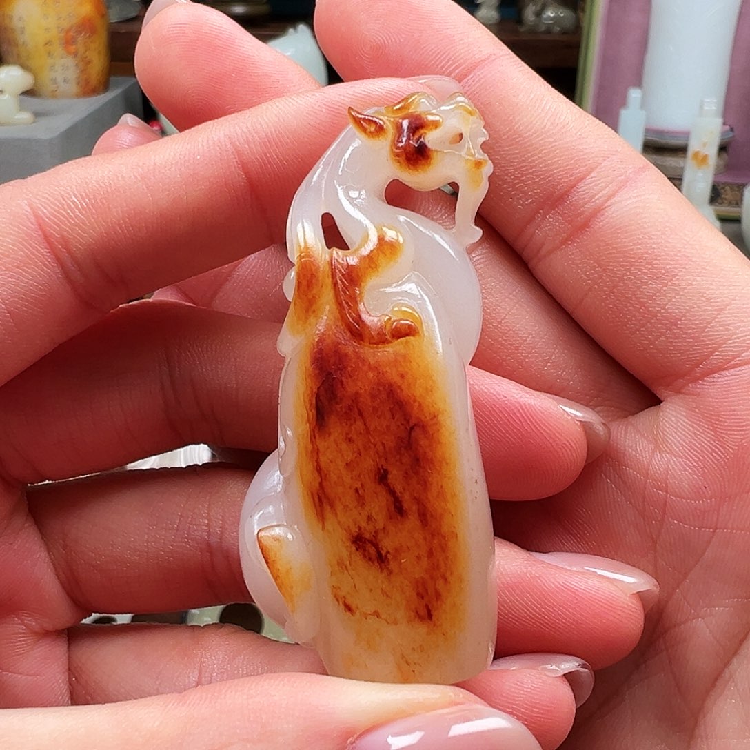 颈饰未镶嵌和田玉