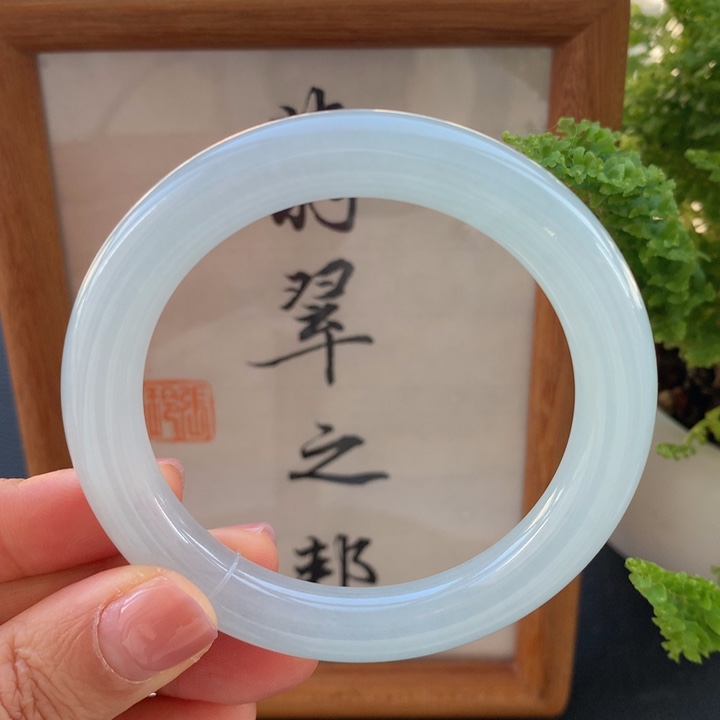 翡翠手镯未镶嵌翡翠手镯52