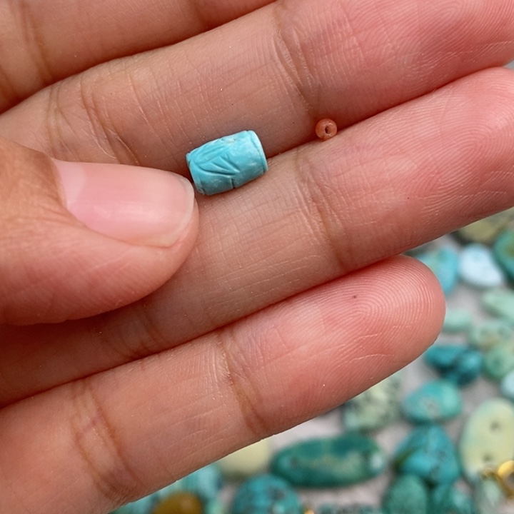 南红玛瑙未镶嵌珠宝奇石