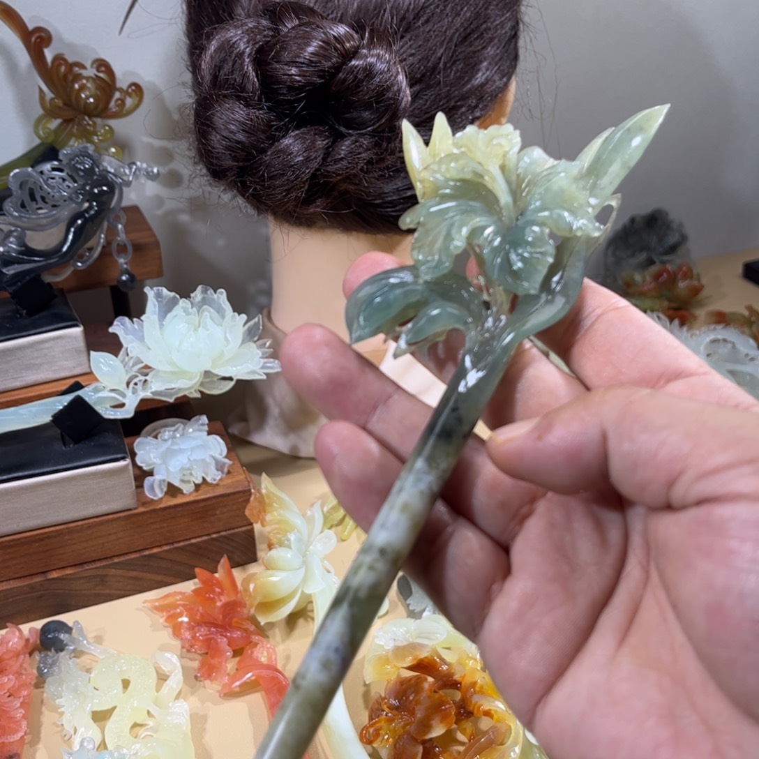 蛇纹石玉合金发簪