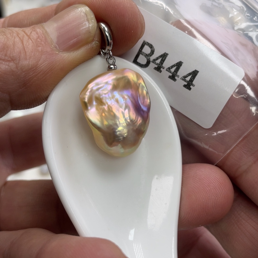 淡水珍珠颈饰未镶嵌