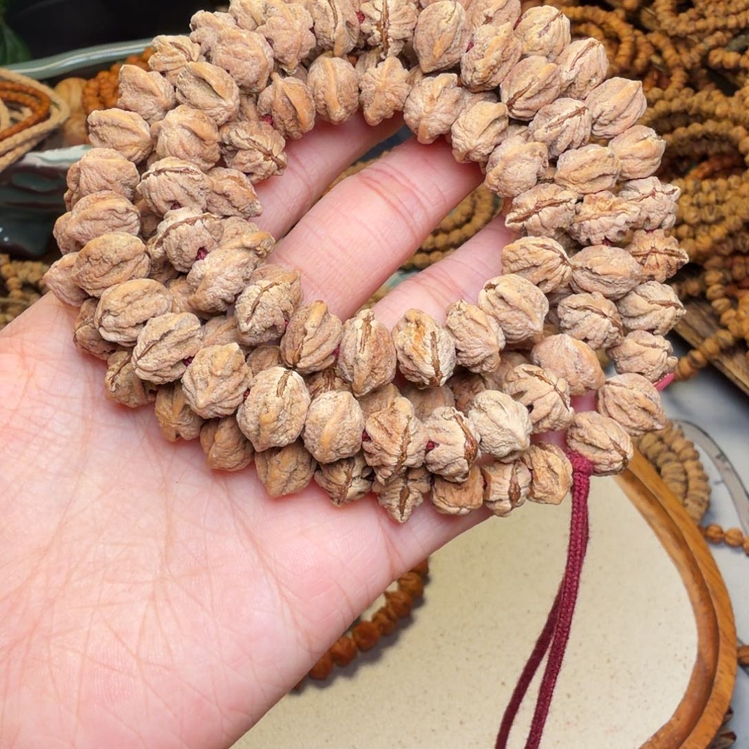 不***.柏香籽/百香籽吊坠