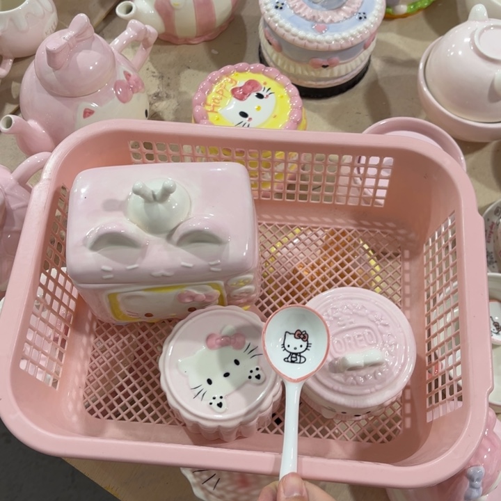 在外面吃了饭在回你电话紫砂