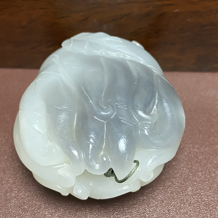和田玉烟紫手把件