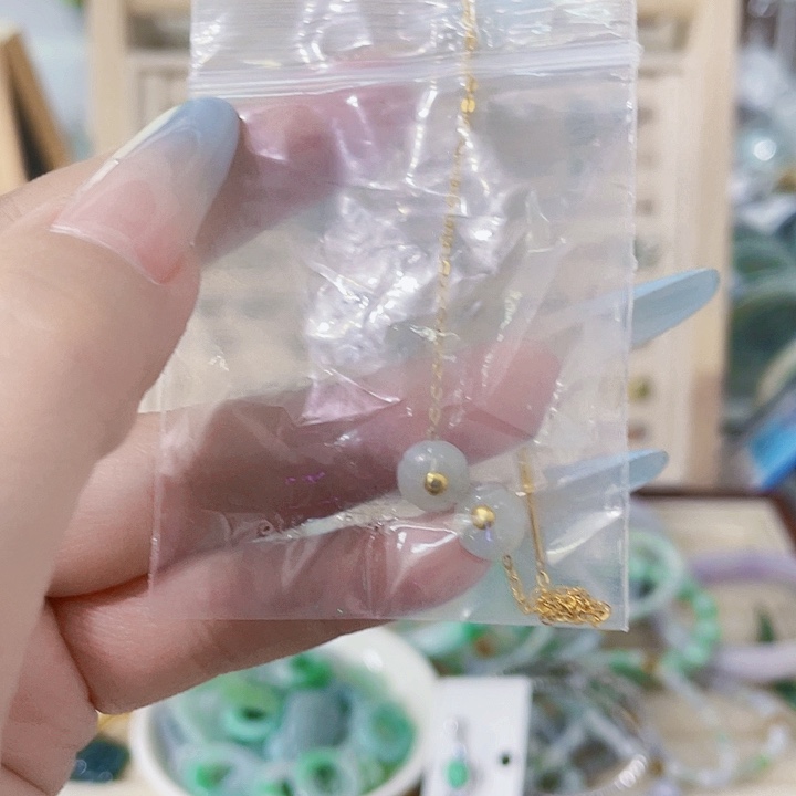 翡翠未镶嵌颈饰天然翡翠Ａ货