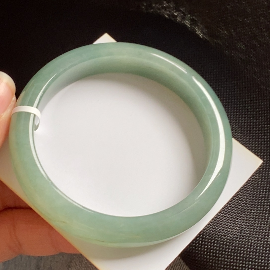 翡翠手镯未镶嵌27号56.7-12.2-7.7