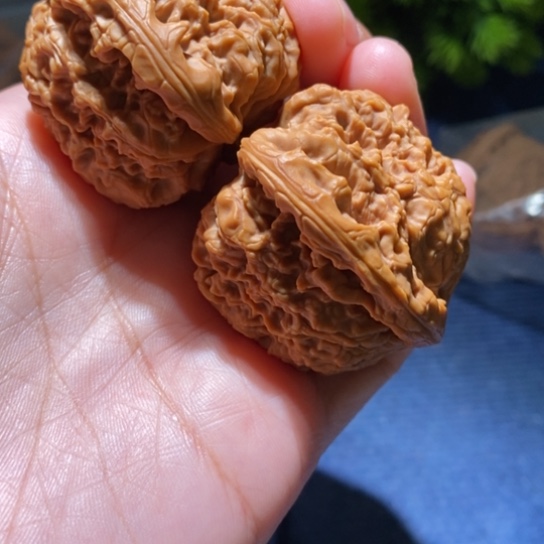 【闪购商品】吊坠文玩核桃"****丶南疆