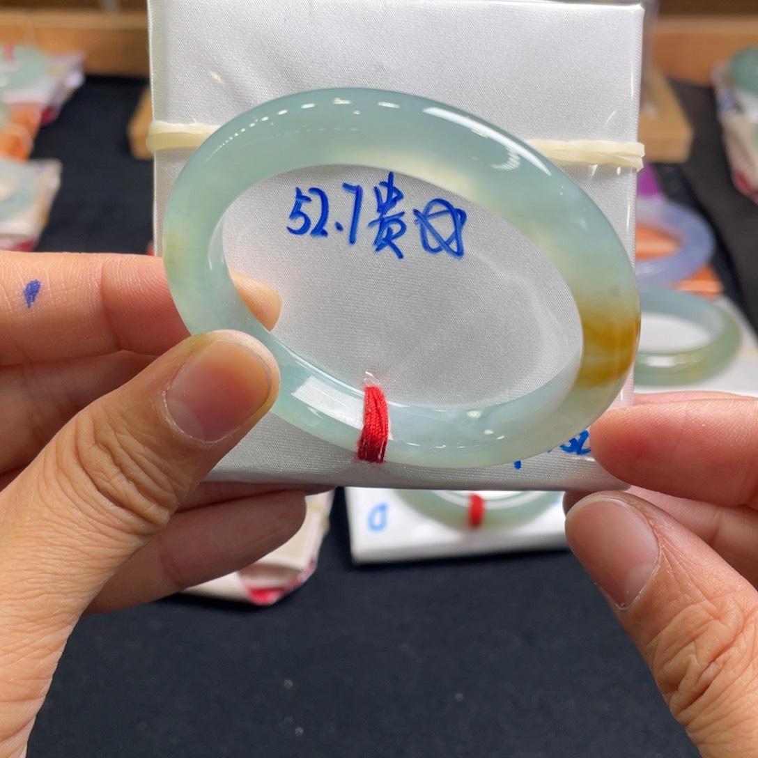 翡翠手镯未镶嵌52.7天然翡翠A货