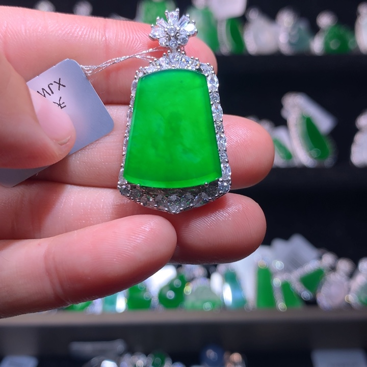 【闪购商品】颈饰银S925镶嵌翡翠云*秋天然翡翠