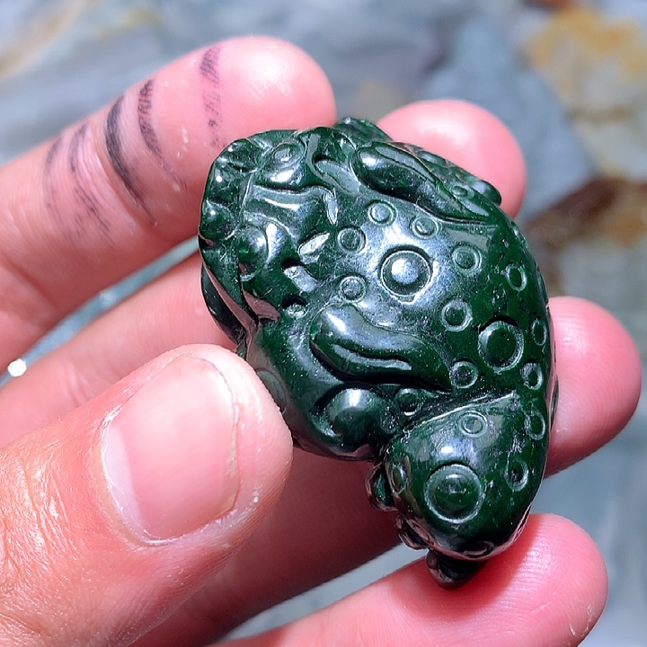 翡翠未镶嵌颈饰保真天然a货翡翠