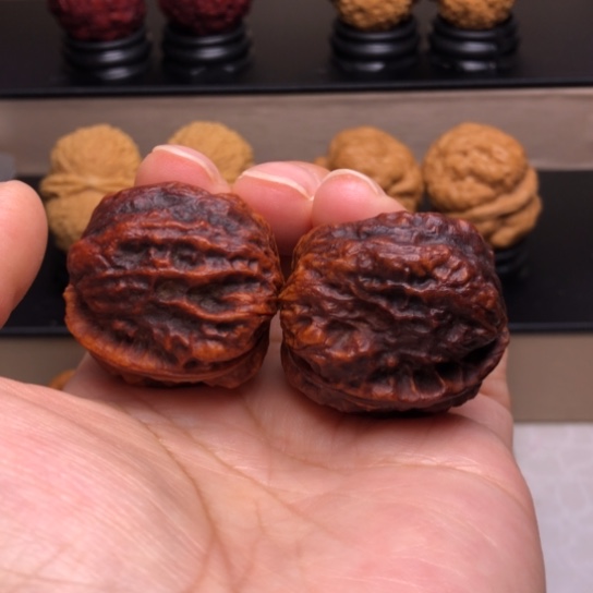 文玩核桃把件龙脊妖蟾19