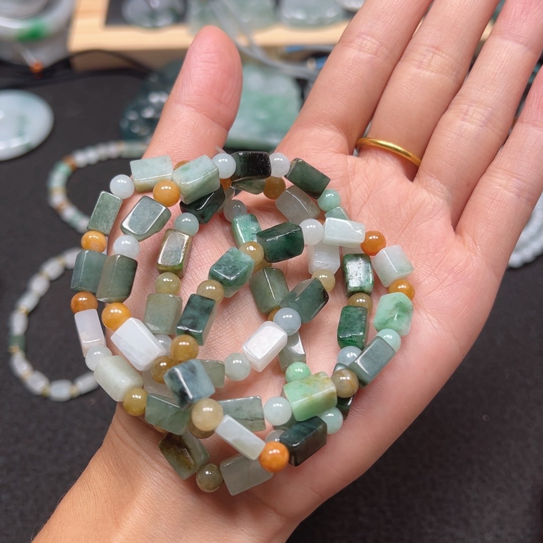 翡翠未镶嵌颈饰天然A货缅甸翡翠