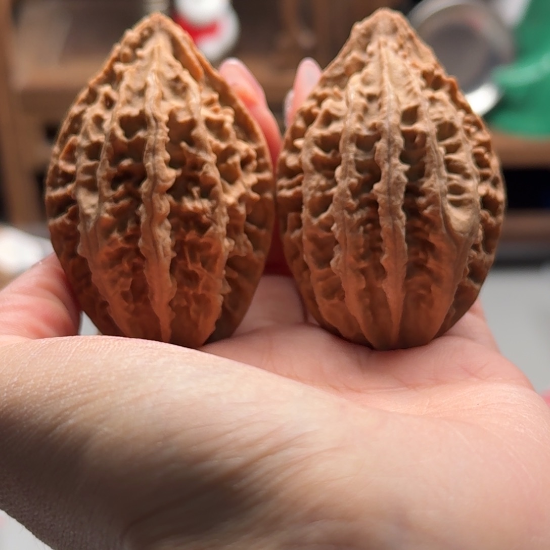 文玩核桃把件关东木子楸百核254