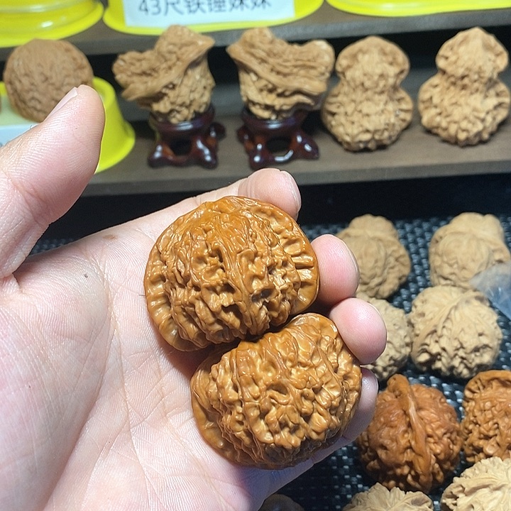 大*啊白狮子文玩把件088
