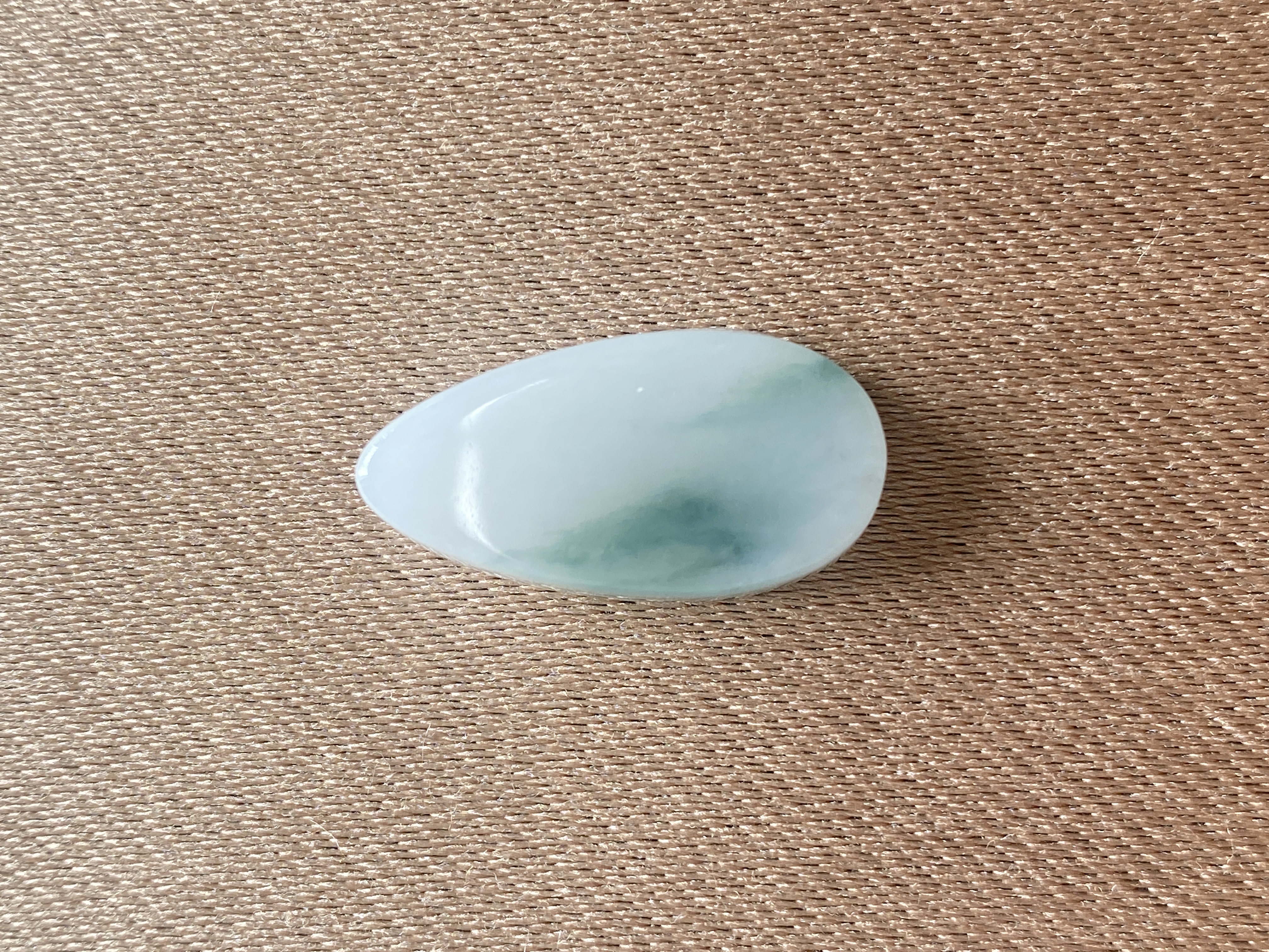 翡翠水滴飘花挂件翡翠天然缅甸A货