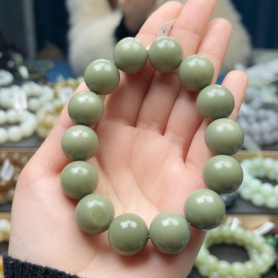 和田玉手链未镶嵌