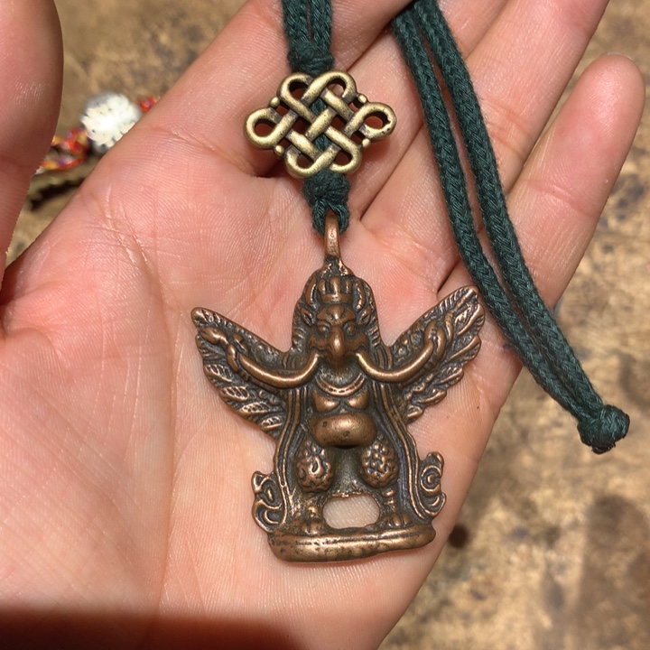 琉璃颈饰喜欢的朋友