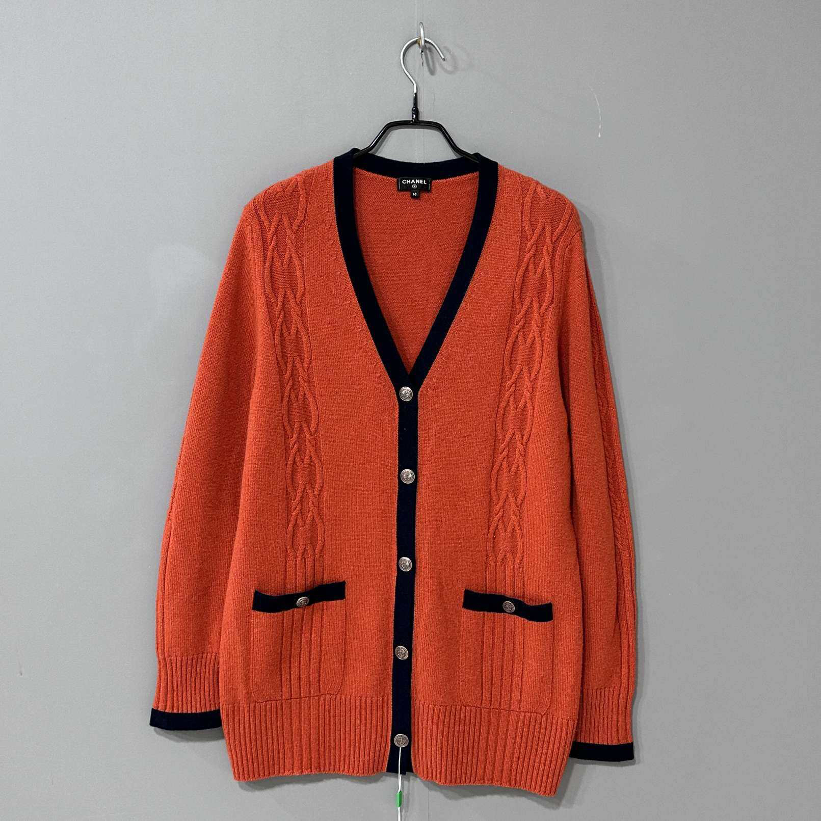 99新 Chanel/香奈儿 橙色山羊绒开衫/40码/40612