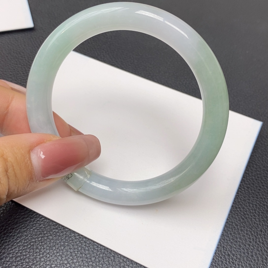 翡翠未镶嵌手镯54-55圈口