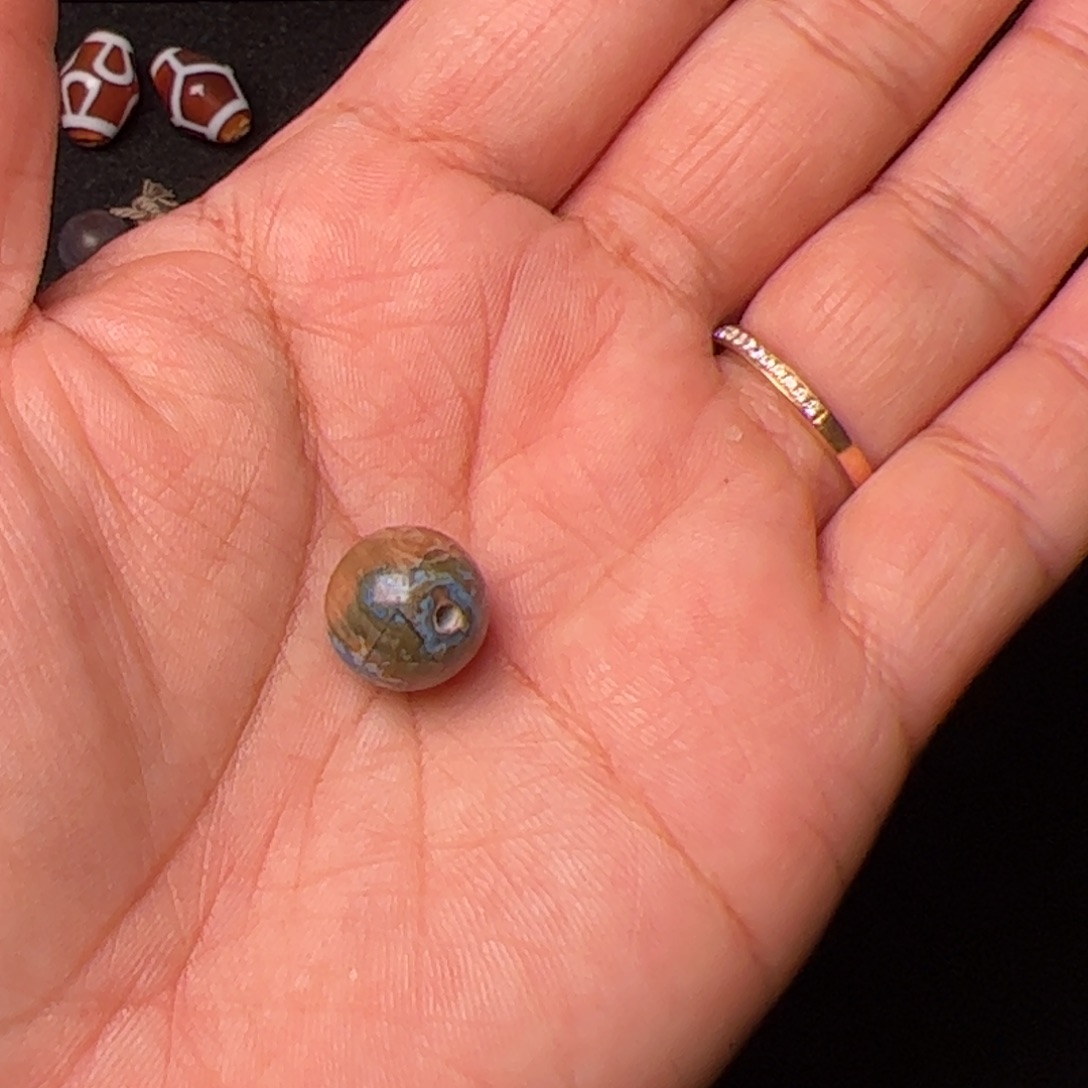 王***i玛瑙/玉髓未镶嵌配饰