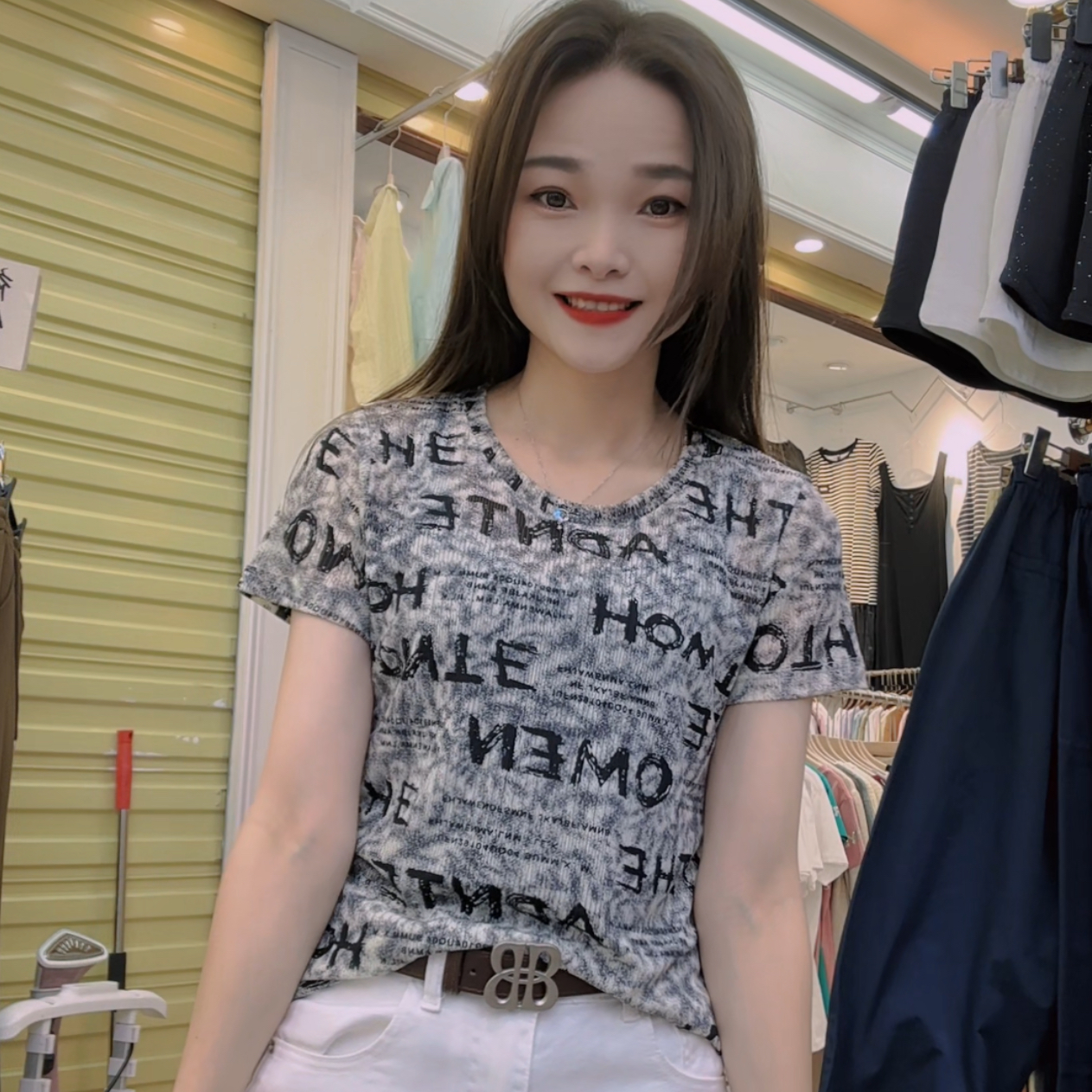 圆领短袖网纱修身型T恤碎花女士百搭气质显瘦