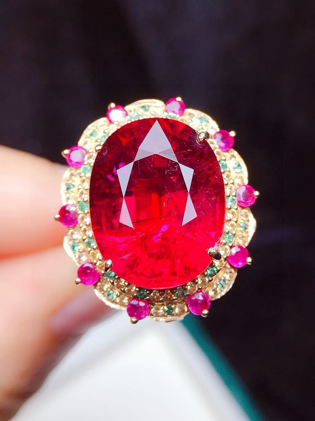 18K红色卢比莱碧玺戒吊两用 K50964