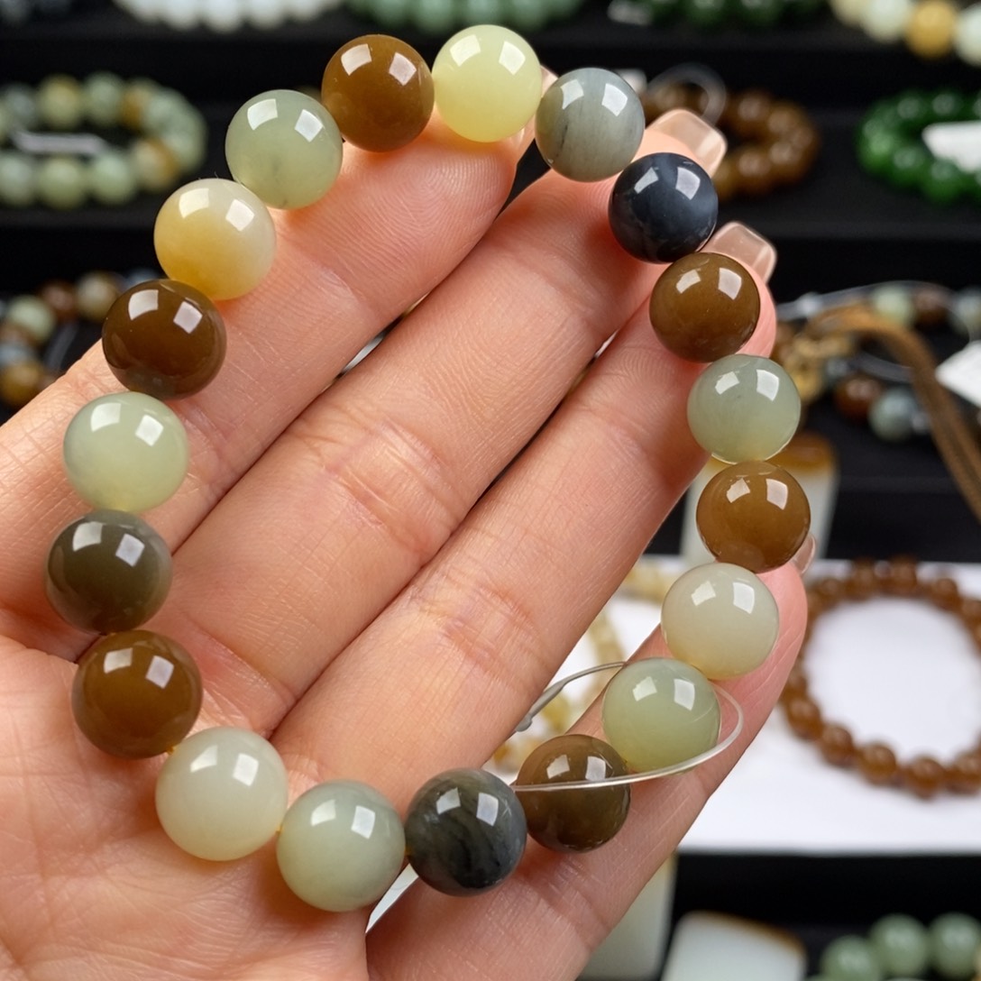 和田玉手串未镶嵌