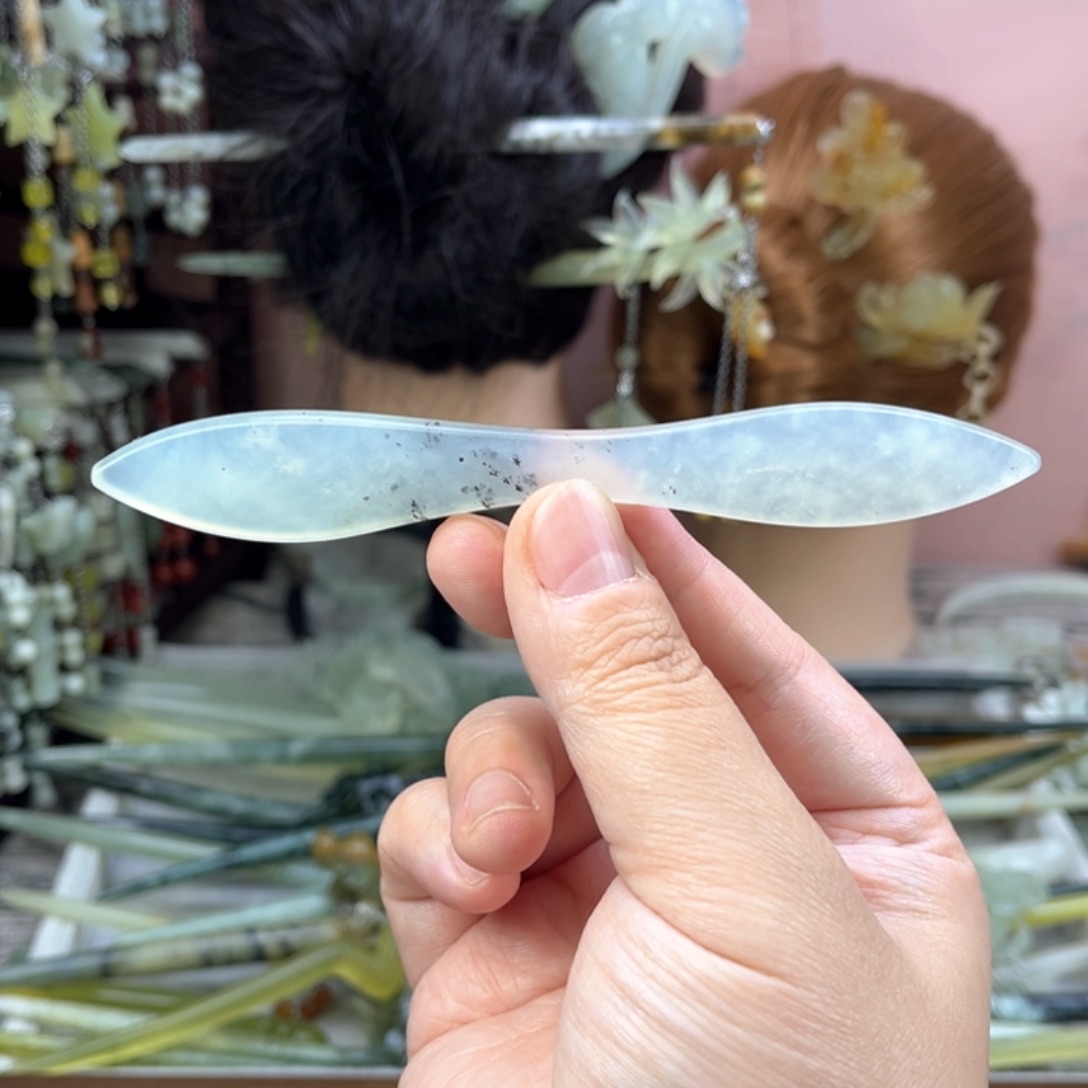 蛇纹石玉发饰未镶嵌长度13厘米左右