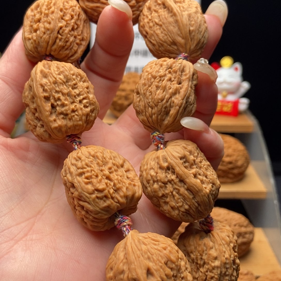 把件核桃2.6-2.7-3.0全品拉丝高炮手持